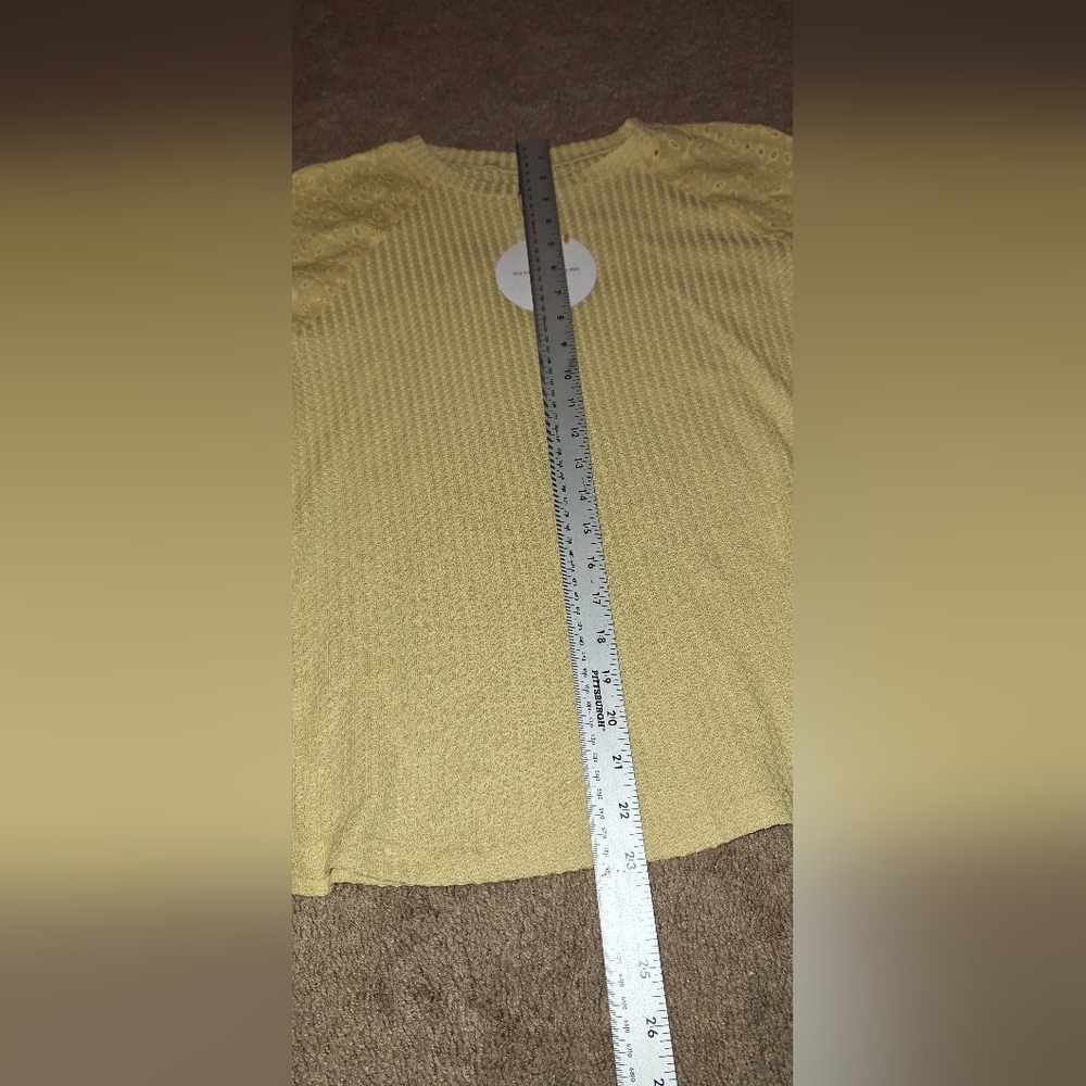 NWT/Shein / Yellow / Size : Large/ Solid Raglan Sleeve Tee - Picture 7 of 11
